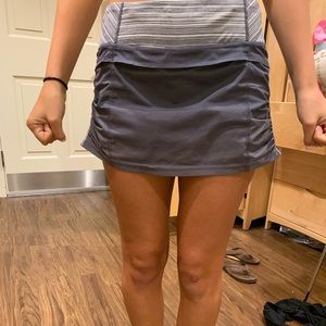 Grey lululemon skirt